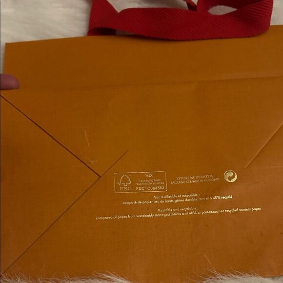 Louis Vuitton Orange Bag with Red Handles - Picture 2 of 5